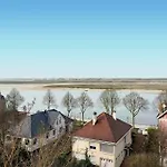 2 Bedroom Pet Friendly In Ponthoile