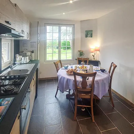 2 Bedroom Lovely In