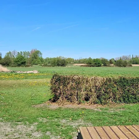 2 Bedroom Pet Friendly In Semesterbostad Ponthoile